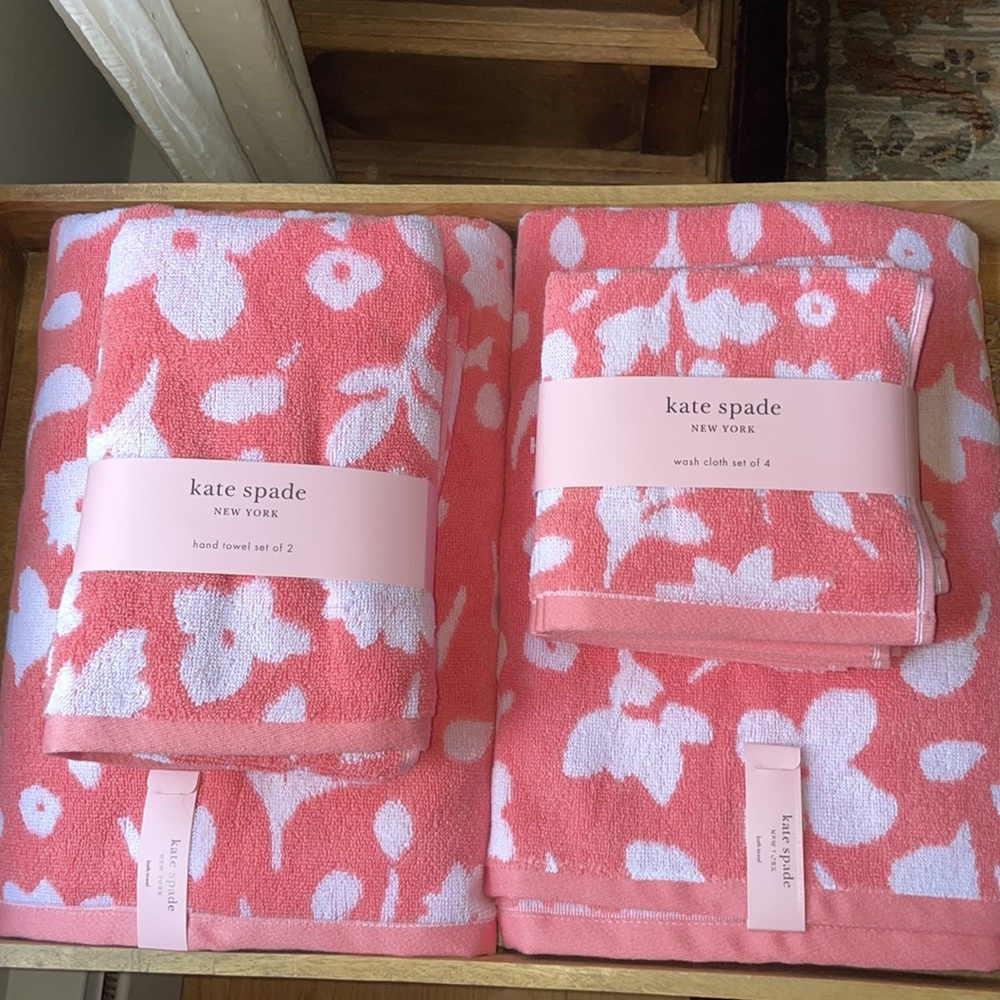 ♠️🎉HP🎉~KATE SPADE ♠️ NEW YORK Beautiful Bath Towel Set 🛀🏻NWT! - Picture 10 of 15